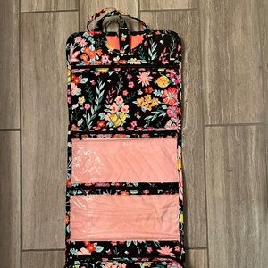 Vera Bradley hanging organizer